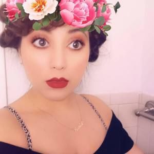 Meet your Posher, Stephany